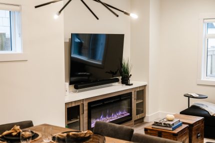 Julian Caird - 816 Greenwood-10