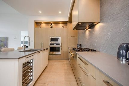 a892beba-cb27-4a8f-b77e-0f0a1738318c