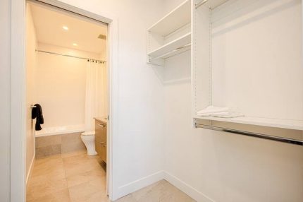 bcb7ecf2-55c0-45be-8a24-100972202de0